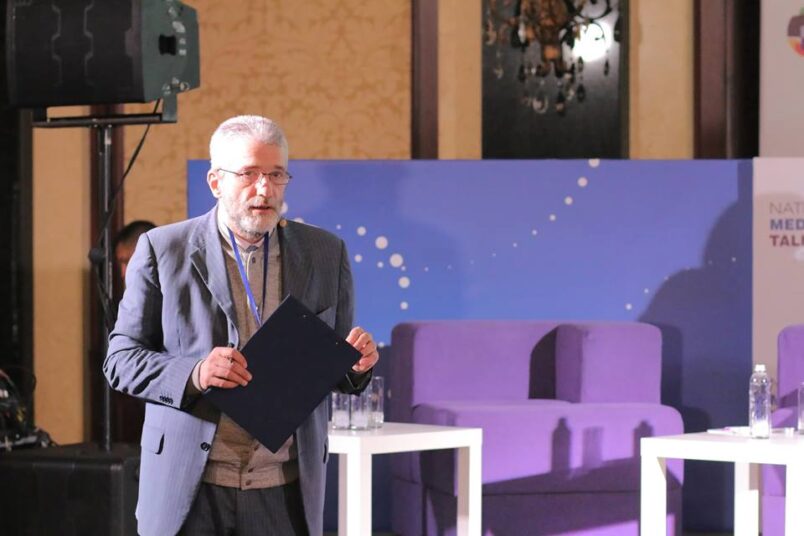 Чи мають трансформуватися журналістські стандарти під час війни?