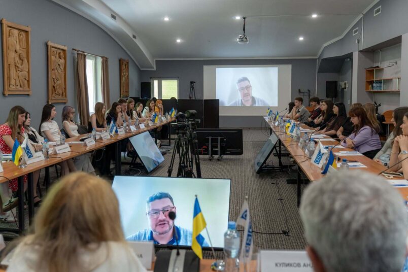 28 майбутніх журналістів пройшли тренінг «Думай. Перевіряй. Медіа без ілюзій»