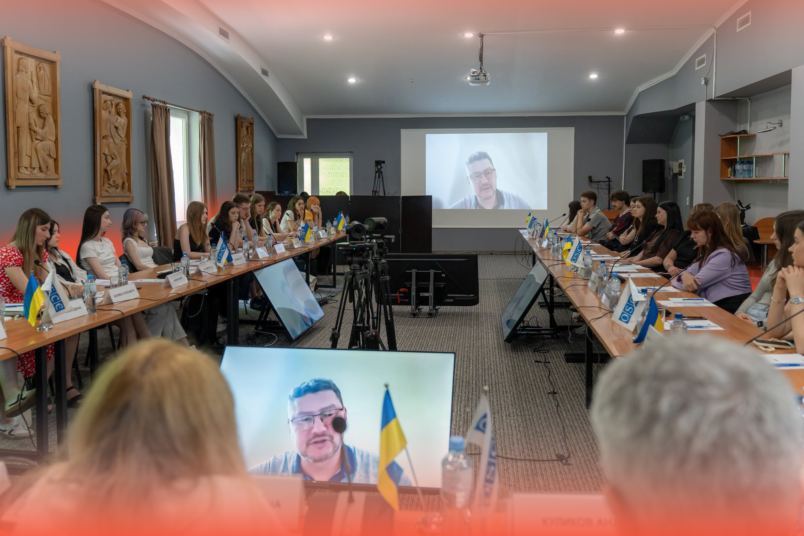 30 майбутніх журналістів пройшли тренінг «Думай. Перевіряй. Медіа без ілюзій»